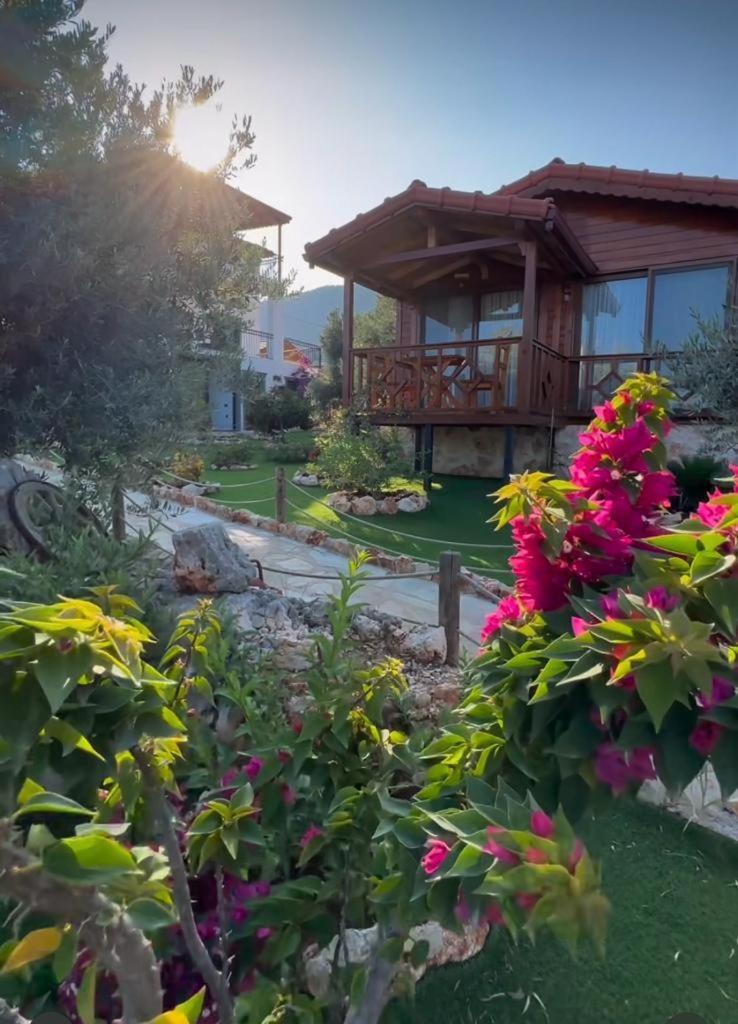Doganin Ruhu Hotel & Bungalow Kaş Exterior foto