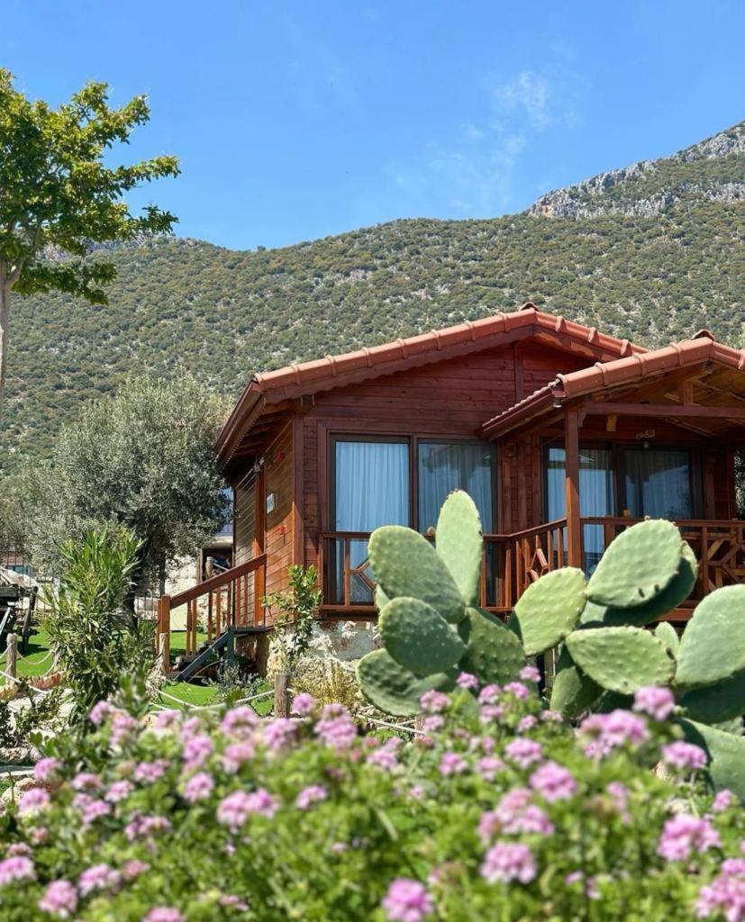 Doganin Ruhu Hotel & Bungalow Kaş Exterior foto